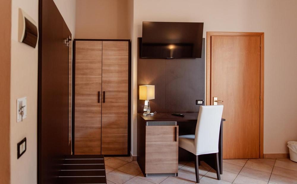 Hotel Rossi Manciano Extérieur photo