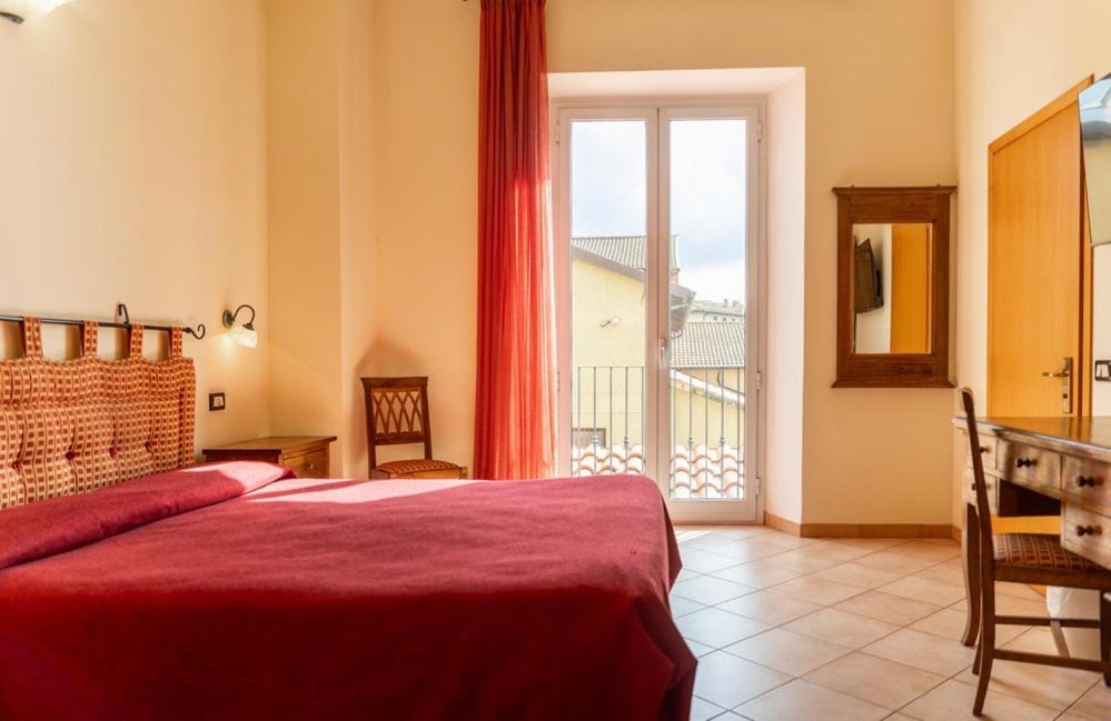 Hotel Rossi Manciano Extérieur photo