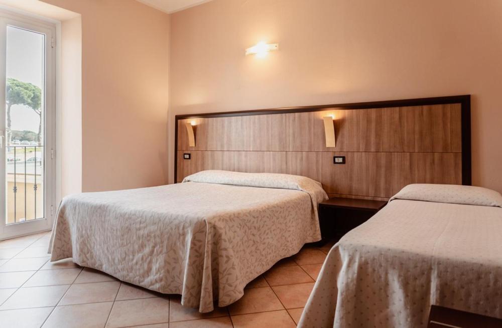 Hotel Rossi Manciano Extérieur photo