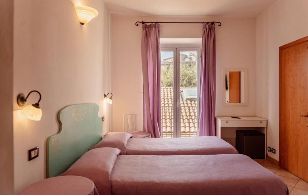 Hotel Rossi Manciano Extérieur photo